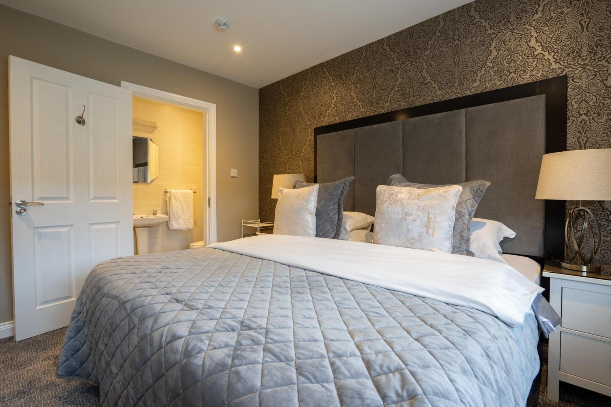 Muckross Luxury Residences 킬라니 외부 사진