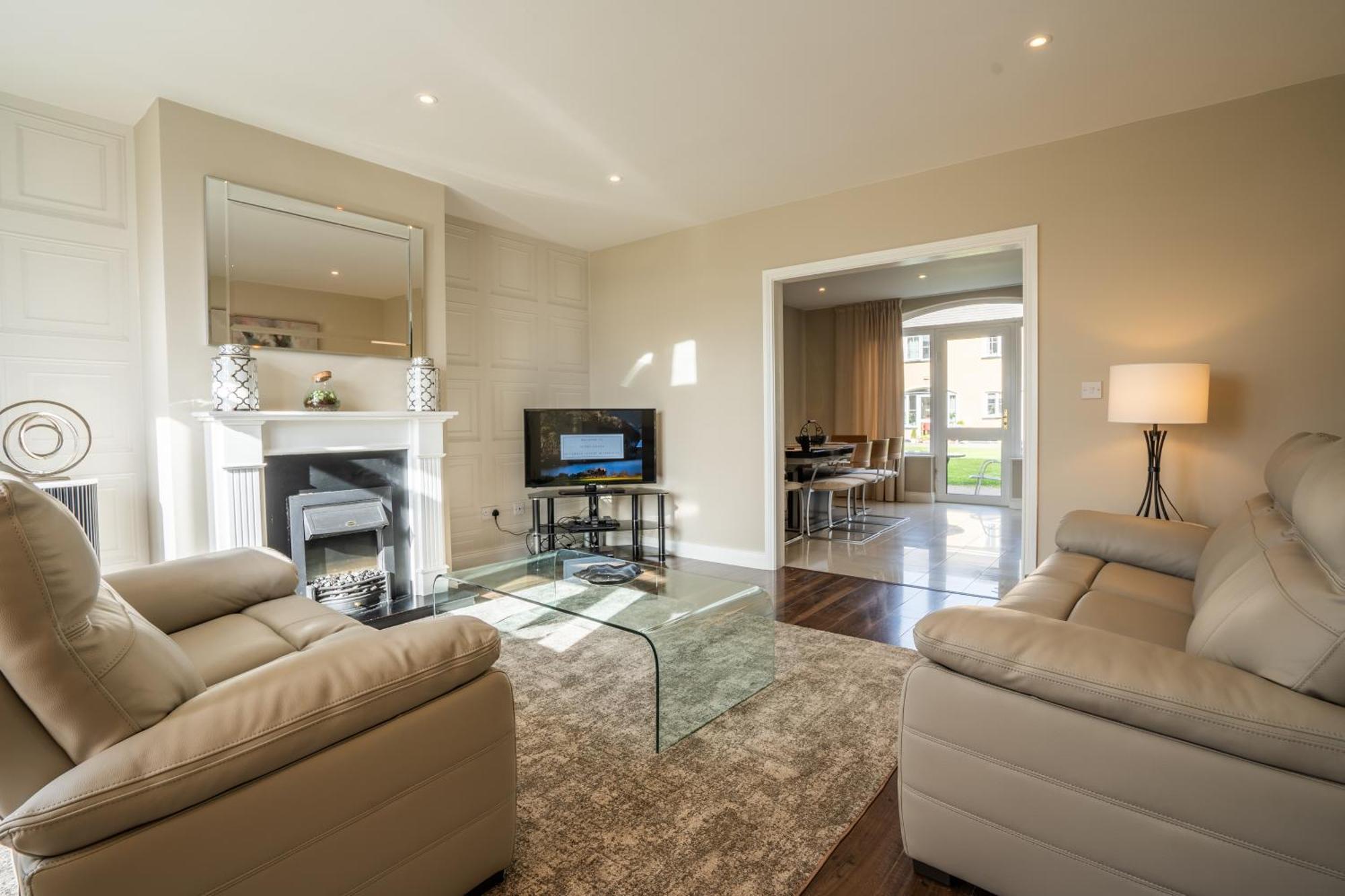Muckross Luxury Residences 킬라니 외부 사진